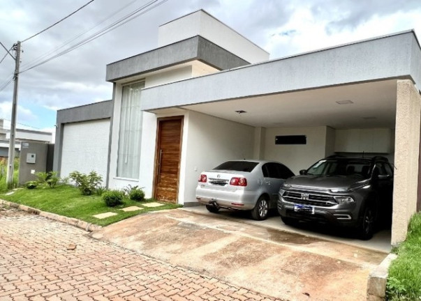 Casa com 3 Quartos à Venda, 185 m² em Setor Habitacional Arniqueira (águas Claras) - Brasília