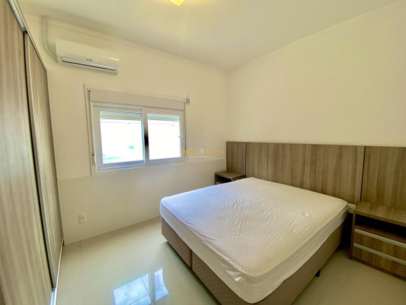 Imagem Casa com 3 Quartos à Venda, 144 m² em Centro - Xangri-lá