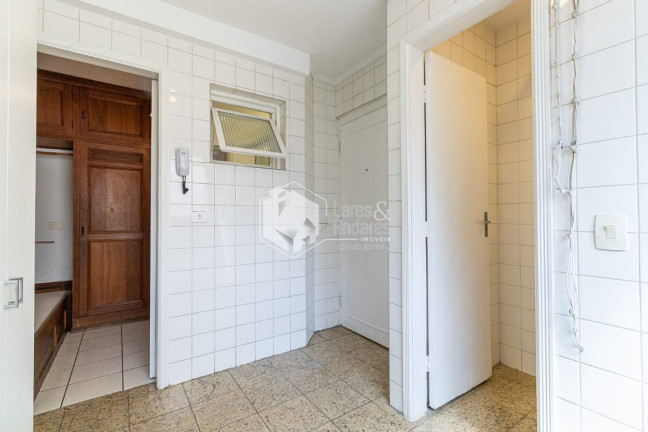 Imagem Imóvel com 3 Quartos à Venda, 240 m² em Itaim Bibi - São Paulo
