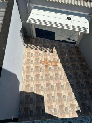 Imagem Sobrado com 2 Quartos à Venda, 81 m² em Jardim Pinheirinho - Itaquaquecetuba Imagem Sobrado com 2 Quartos à Venda, 81 m² em Jardim Pinheirinho - Itaquaquecetuba
