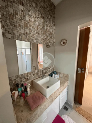Imagem Casa com 3 Quartos à Venda, 200 m² em Condomínio Do Lago - Goiânia Imagem Casa com 3 Quartos à Venda, 200 m² em Condomínio Do Lago - Goiânia