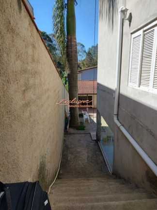 Imagem Sobrado com 3 Quartos à Venda, 380 m²