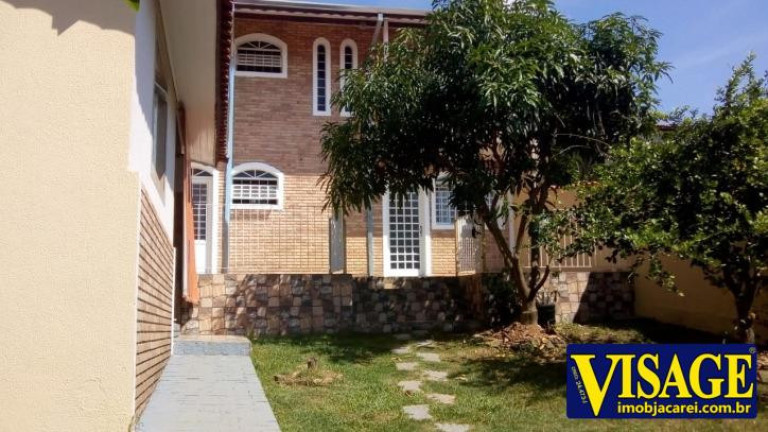 Imagem Casa com 2 Quartos à Venda, 370 m² em Pq. Santo Antonio - Jacareí Imagem Casa com 2 Quartos à Venda, 370 m² em Pq. Santo Antonio - Jacareí