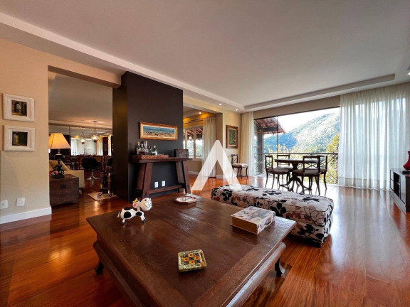 Imagem Casa com 5 Quartos à Venda, 620 m² em Albuquerque - Teresópolis Imagem Casa com 5 Quartos à Venda, 620 m² em Albuquerque - Teresópolis