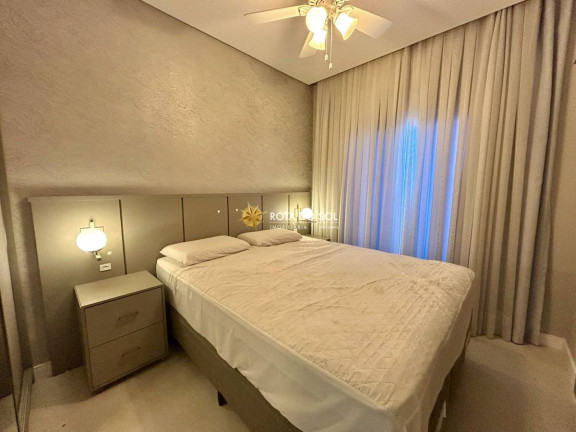 Imagem Apartamento com 2 Quartos à Venda, 75 m² em Centro - Bombinhas