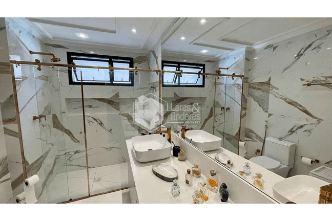 Imagem Apartamento com 4 Quartos à Venda, 272 m² em Campo Belo - São Paulo