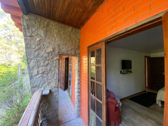 Imagem Casa com 2 Quartos à Venda, 120 m² em Colônia Alpina - Teresópolis