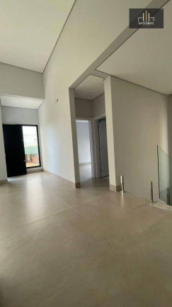 Imagem Casa com 4 Quartos à Venda, 309 m² em Jardim Itália - Cuiabá Imagem Casa com 4 Quartos à Venda, 309 m² em Jardim Itália - Cuiabá
