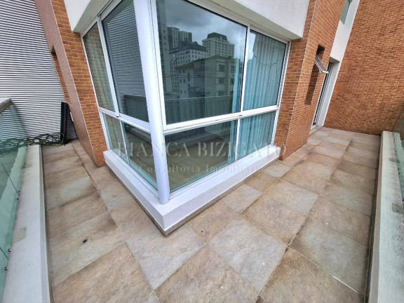 Imagem Apartamento com 1 Quarto à Venda, 33 m² em Centro - Curitiba
