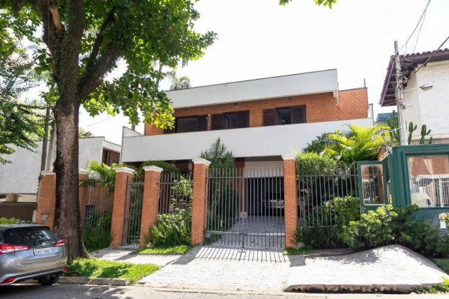 Casa com 4 Quartos à Venda, 400 m² em Lapa - São Paulo