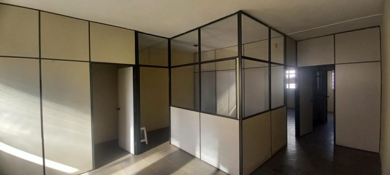 Imagem Sobrado com 4 Quartos à Venda, 189 m² em Centro - Campinas Imagem Sobrado com 4 Quartos à Venda, 189 m² em Centro - Campinas