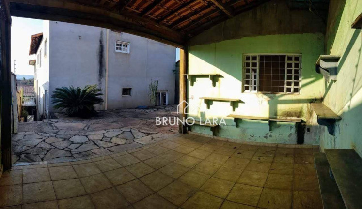 Imagem Casa com 5 Quartos à Venda, 370 m² em Guarujá - Betim Imagem Casa com 5 Quartos à Venda, 370 m² em Guarujá - Betim