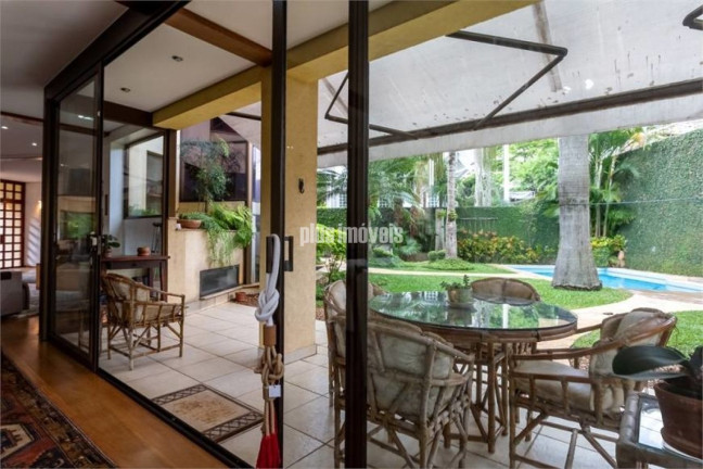 Imagem Casa com 4 Quartos à Venda, 805 m² em Cidade Jardim - São Paulo