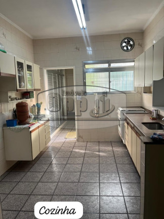 Imagem Casa com 2 Quartos à Venda ou Locação, 200 m² em Vila Livieiro - São Paulo Imagem Casa com 2 Quartos à Venda ou Locação, 200 m² em Vila Livieiro - São Paulo