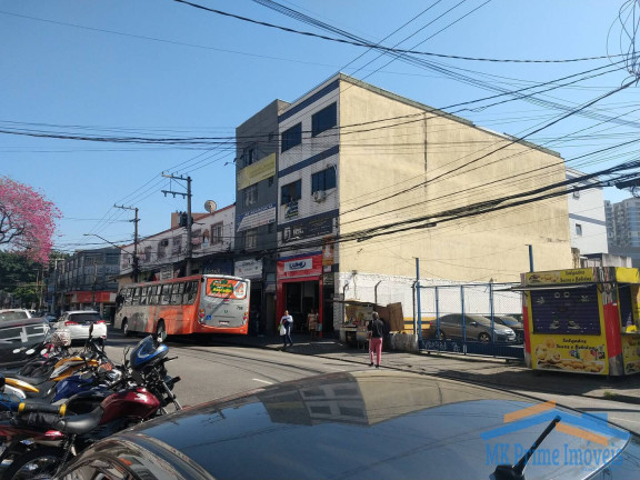Sala Comercial à Venda, 888 m² em Centro - Osasco