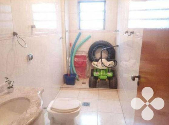 Imagem Imóvel com 4 Quartos à Venda ou Locação, 200 m² em Campo Grande - Santos Imagem Imóvel com 4 Quartos à Venda ou Locação, 200 m² em Campo Grande - Santos