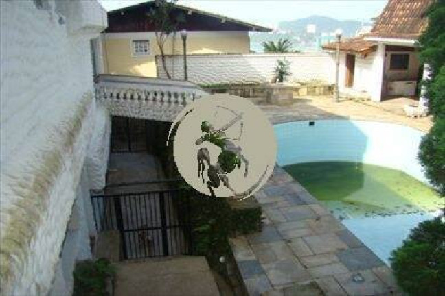 Imagem Casa de Condomínio com 3 Quartos à Venda, 700 m² em Santa Terezinha - Santos Imagem Casa de Condomínio com 3 Quartos à Venda, 700 m² em Santa Terezinha - Santos