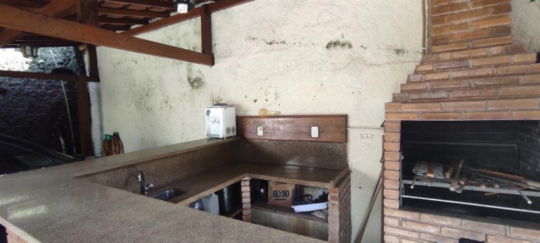 Imagem Casa com 3 Quartos à Venda, 270 m² em Bom Retiro - Teresópolis Imagem Casa com 3 Quartos à Venda, 270 m² em Bom Retiro - Teresópolis