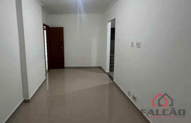 Imagem Apartamento com 3 Quartos à Venda, 200 m² em Vila Tupi - Praia Grande Imagem Apartamento com 3 Quartos à Venda, 200 m² em Vila Tupi - Praia Grande