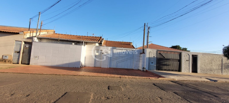 Casa com 3 Quartos à Venda, 205 m² em Vila Nasser - Campo Grande