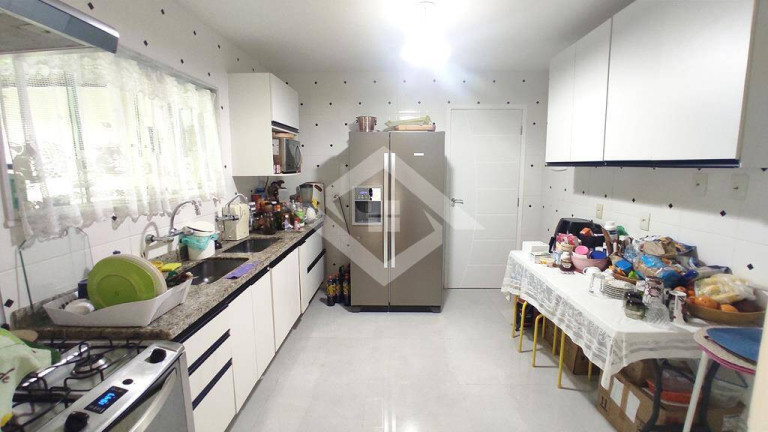 Imagem Casa de Condomínio com 4 Quartos à Venda, 360 m² em Vargem Grande - Rio De Janeiro Imagem Casa de Condomínio com 4 Quartos à Venda, 360 m² em Vargem Grande - Rio De Janeiro