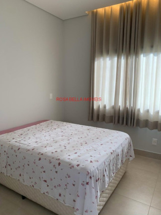 Imagem Casa com 3 Quartos à Venda, 384 m² em Medeiros - Jundiaí