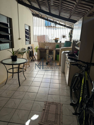 Imagem Casa com 3 Quartos à Venda, 429 m² em Setor Coimbra - Goiânia