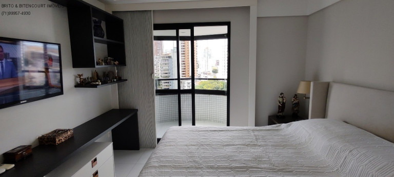 Imagem Imóvel com 3 Quartos à Venda, 143 m² em Graça - Salvador Imagem Imóvel com 3 Quartos à Venda, 143 m² em Graça - Salvador
