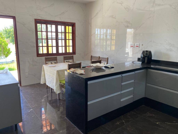 Imagem Casa com 2 Quartos à Venda, 360 m² em Lagoinha - Araruama Imagem Casa com 2 Quartos à Venda, 360 m² em Lagoinha - Araruama