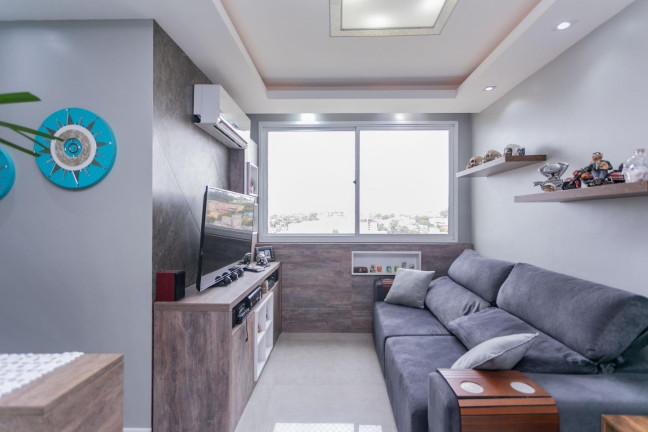 Imagem Apartamento com 3 Quartos à Venda,  em Sarandi - Porto Alegre