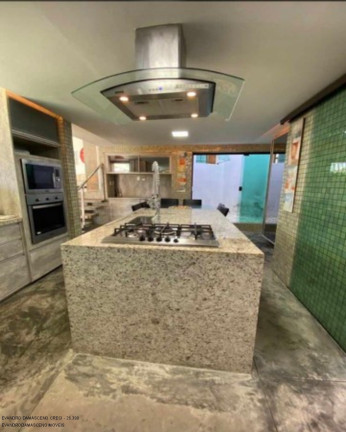 Imagem Casa com 4 Quartos à Venda, 600 m² em Vilas Do Atlântico - Lauro De Freitas Imagem Casa com 4 Quartos à Venda, 600 m² em Vilas Do Atlântico - Lauro De Freitas