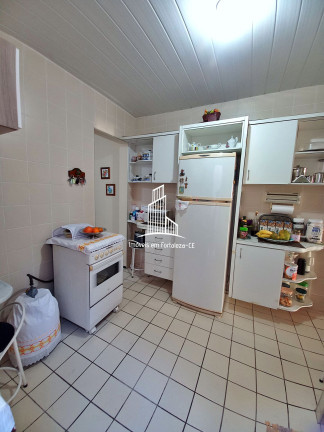 Imagem Casa com 4 Quartos à Venda, 202 m² em Centro - Fortaleza Imagem Casa com 4 Quartos à Venda, 202 m² em Centro - Fortaleza