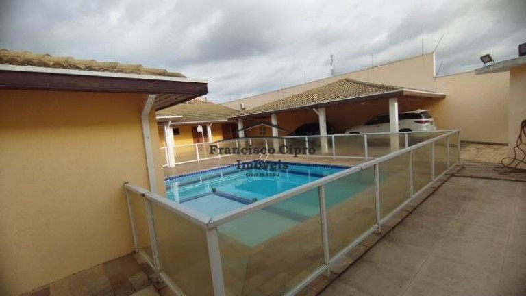 Casa com 3 Quartos à Venda, 387 m² em Portal Das Colinas - Guaratinguetá