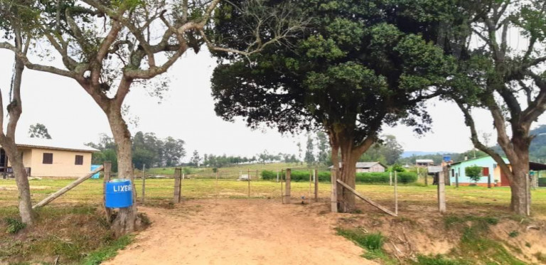 Terreno à Venda,  em Lombas - Santo Antônio Da Patrulha