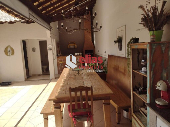 Imagem Casa com 3 Quartos à Venda, em Jardim América - Bauru Imagem Casa com 3 Quartos à Venda, em Jardim América - Bauru
