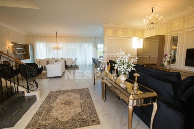 Imagem Casa à Venda, 550 m² em Centro - Camboriu Imagem Casa à Venda, 550 m² em Centro - Camboriu