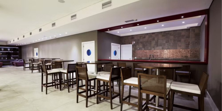 Imagem Casa com 4 Quartos à Venda, 231 m² em Santa Regina - Camboriú Imagem Casa com 4 Quartos à Venda, 231 m² em Santa Regina - Camboriú