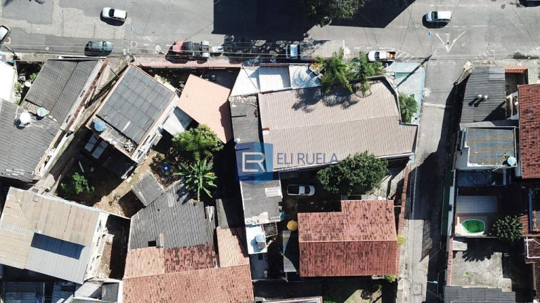 Imagem Casa com 6 Quartos à Venda, 600 m² em Centro - Vila Velha