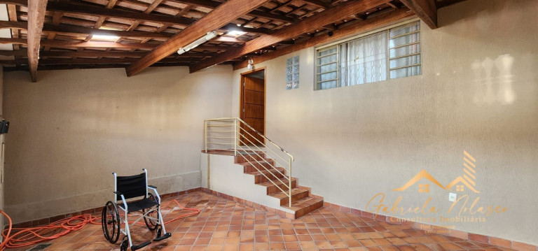 Casa com 3 Quartos à Venda, 170 m² em Jardim Itacolomi - Mogi Guaçu
