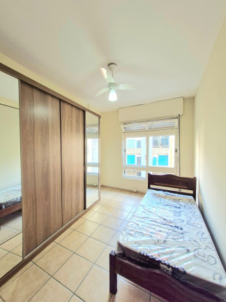 Imagem Imóvel com 2 Quartos à Venda, 77 m² em Centro Histórico - Porto Alegre Imagem Imóvel com 2 Quartos à Venda, 77 m² em Centro Histórico - Porto Alegre