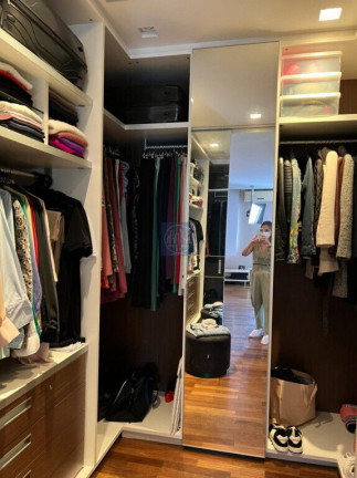 Imagem Apartamento com 2 Quartos à Venda, 234 m² em Itaim Bibi - São Paulo
