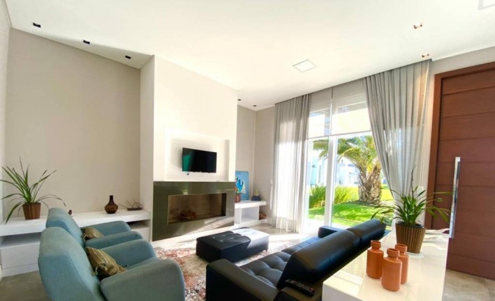 Imagem Casa de Condomínio com 3 Quartos à Venda, 180 m² em Zona Nova - Capão Da Canoa
