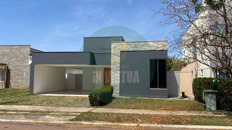 Casa com 3 Quartos para Alugar, 190 m² em Condomínio Belvedere - Cuiabá