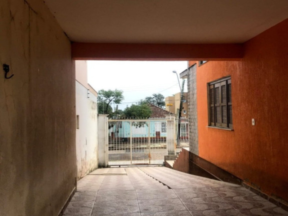 Imagem Casa com 3 Quartos à Venda, 92 m² em Vila Ipiranga - Porto Alegre Imagem Casa com 3 Quartos à Venda, 92 m² em Vila Ipiranga - Porto Alegre