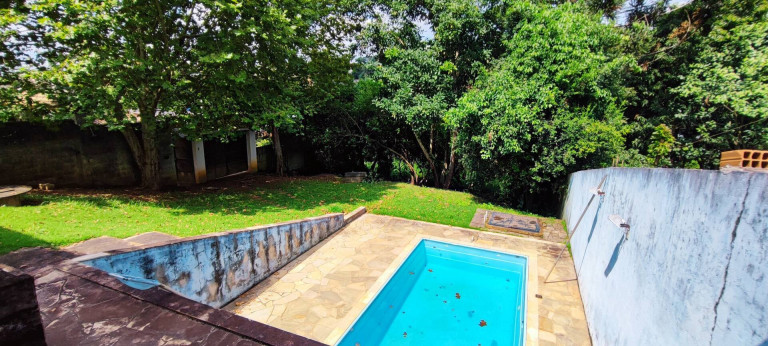 Imagem Casa com 4 Quartos à Venda, 1 m² em Jardim Centenário - Atibaia