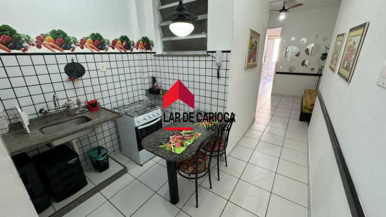 Imagem Apartamento com 1 Quarto à Venda, 45 m² em Copacabana - Rio De Janeiro Imagem Apartamento com 1 Quarto à Venda, 45 m² em Copacabana - Rio De Janeiro
