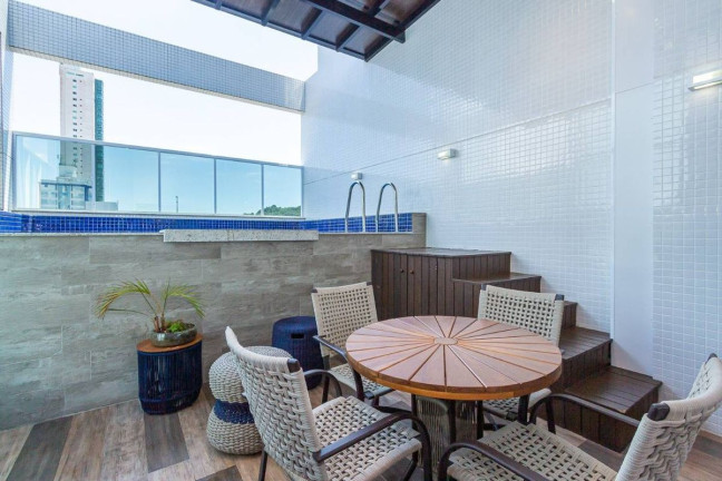 Imagem Cobertura com 3 Quartos à Venda, 222 m² em Pioneiros - Balneário Camboriú