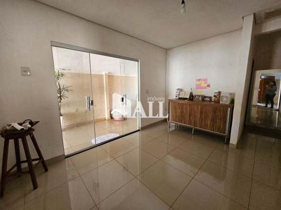 Imagem Casa com 3 Quartos à Venda, 200 m² em Jardim Maria Lúcia - São José Do Rio Preto Imagem Casa com 3 Quartos à Venda, 200 m² em Jardim Maria Lúcia - São José Do Rio Preto