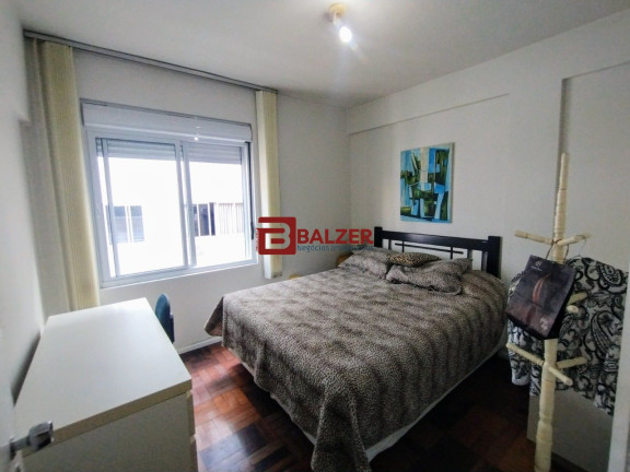 Imagem Apartamento com 3 Quartos à Venda, 89 m² em Centro - Florianópolis Imagem Apartamento com 3 Quartos à Venda, 89 m² em Centro - Florianópolis