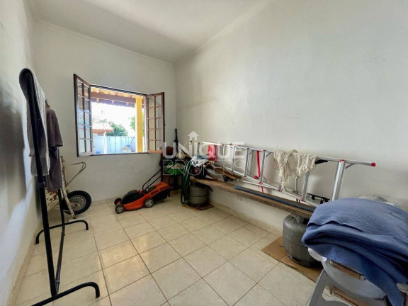 Imagem Casa com 3 Quartos à Venda, 250 m² em Parque Residencial Eloy Chaves - Jundiaí